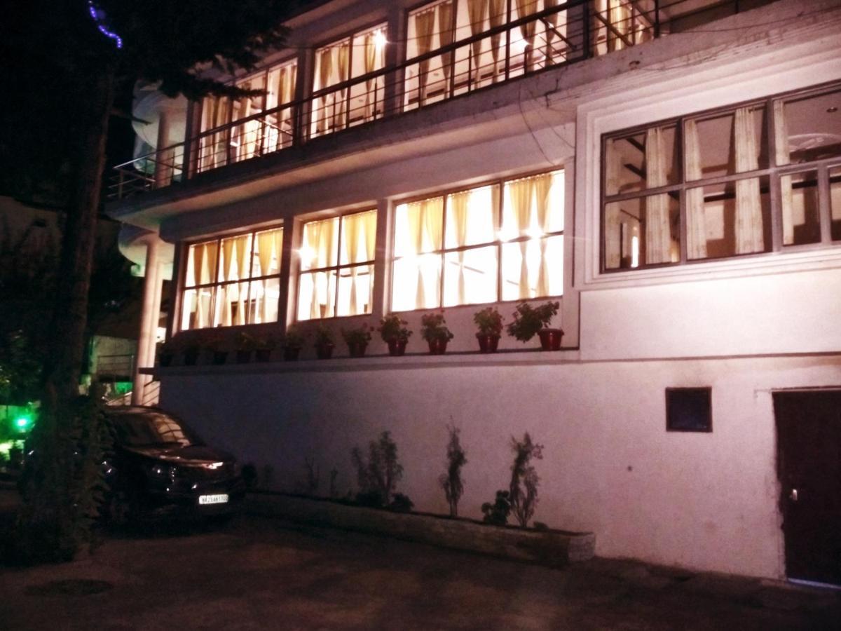 Hotel Hill Palace Kausani Exterior foto